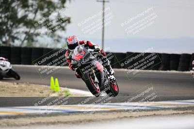 media/Apr-18-2025-TrackDaz (Fri) [[45f5874c44]]/A Group/Session 3 (Turn 6 - Outside)/